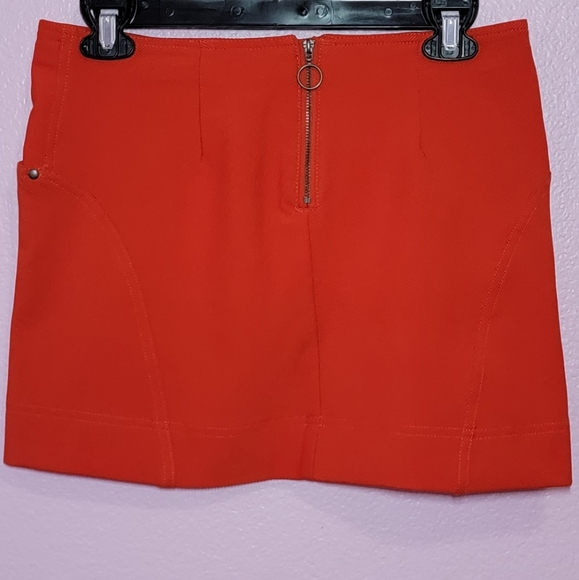 URBAN OUTFITTERS ASHLEY PELMIT ORANGE FITTED MINI SKIRT/ S-P. - Picture 13 of 16